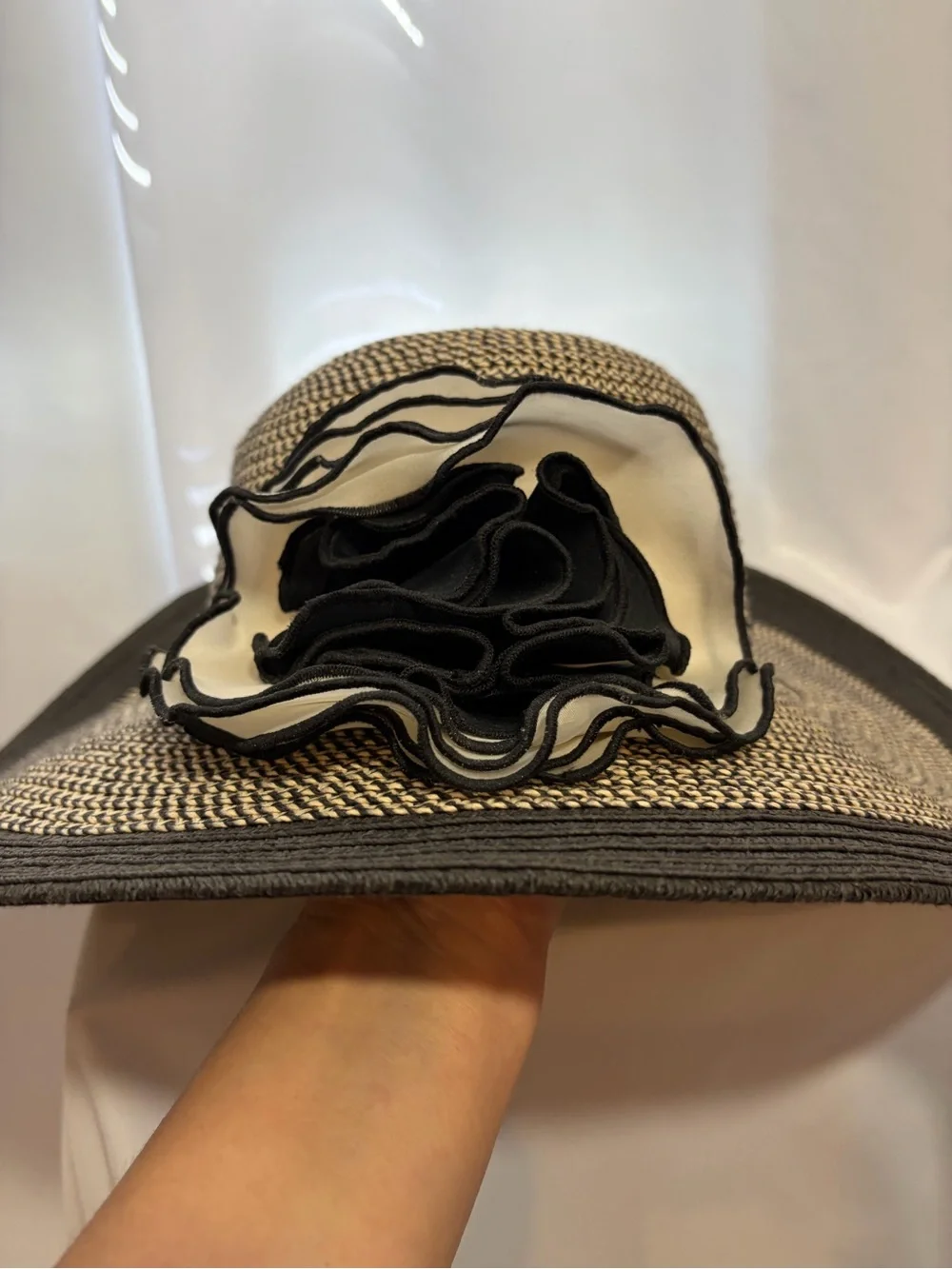 KOORINGALS Navy Blue & Tan Wide Brim Hat with Flower One Size Fits Most